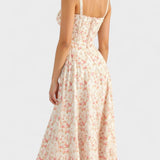 Carolina - Vestido Floral com Corpete Ajustado